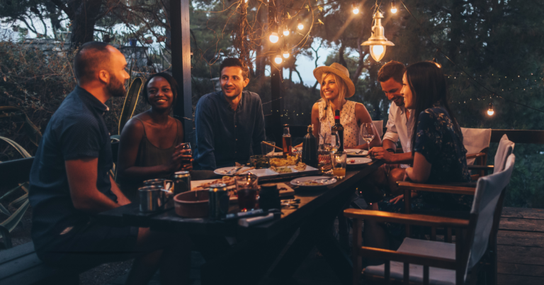 How to Host a Trivia Night - ScaleZone