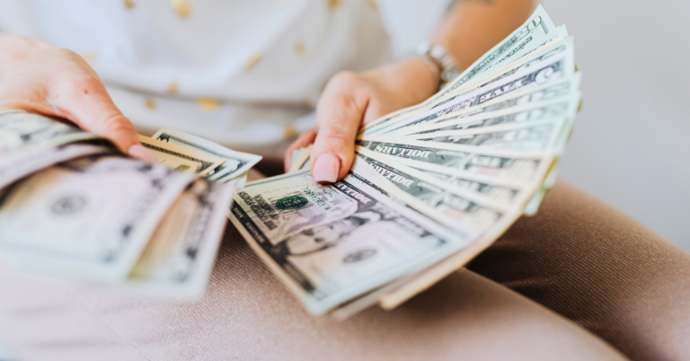 Restaurant Cash Flow Management - ScaleZone